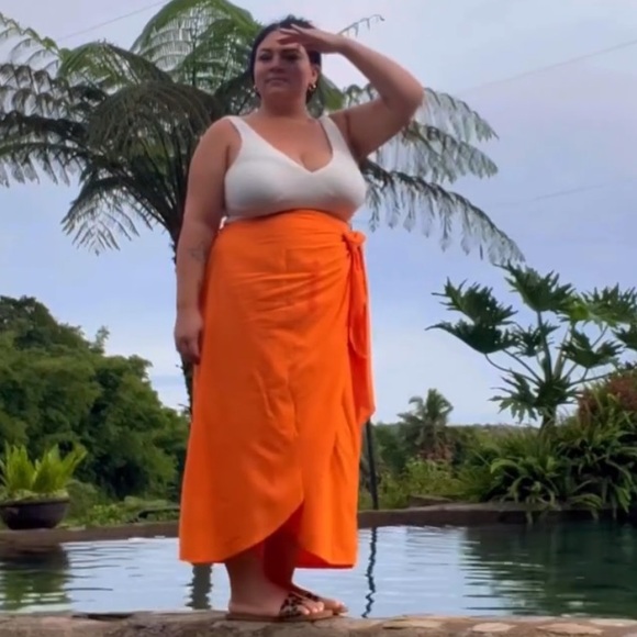 Orange midi wrap skirt plus size US 18 ASOS - Picture 2 of 2